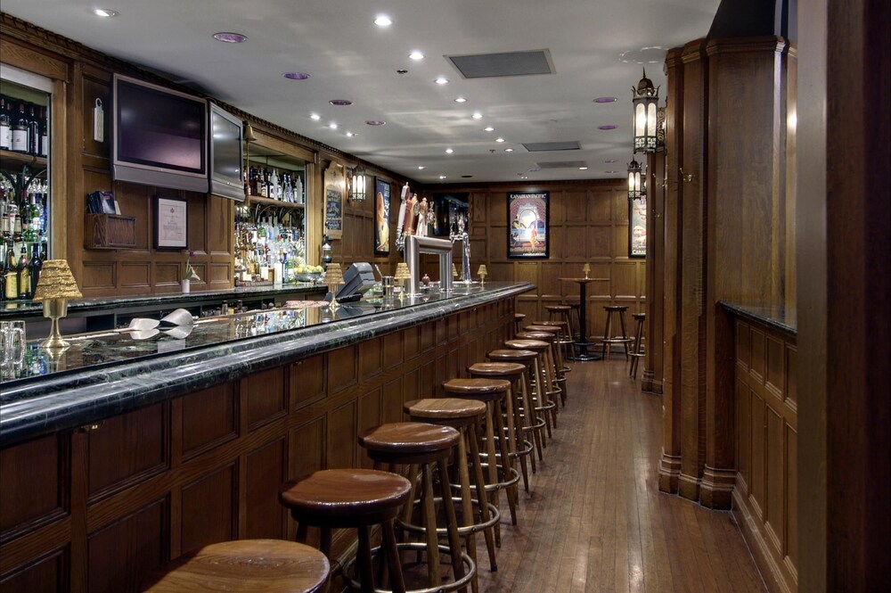 Sports Bar