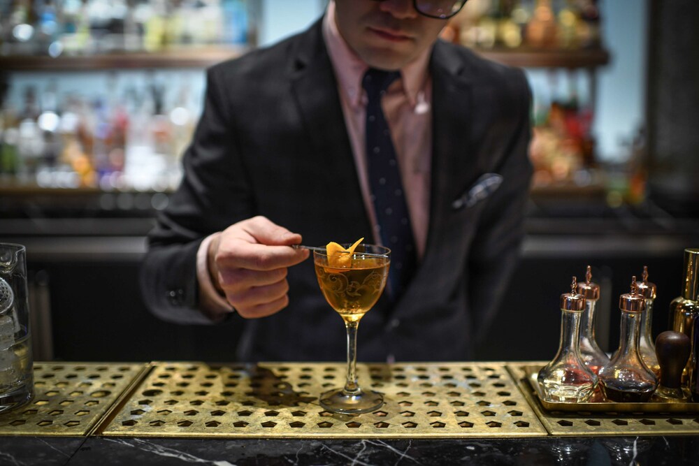 Bar