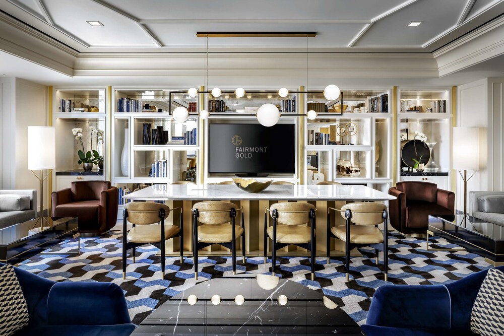 Executive Lounge