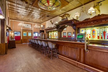 Hotel Bar