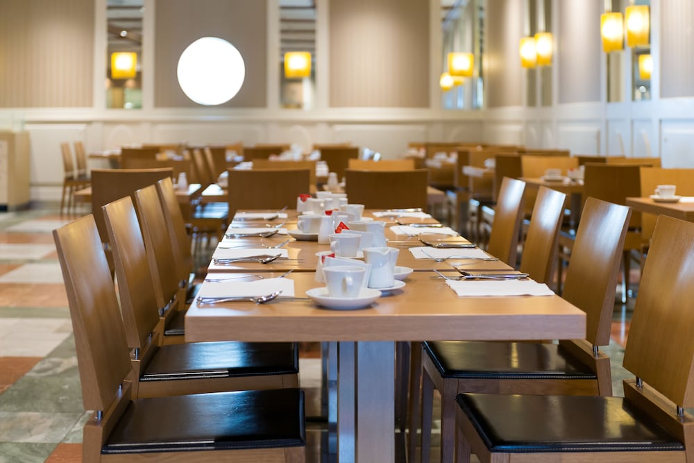 Salle de petit-déjeuner