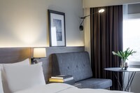Business Class Room