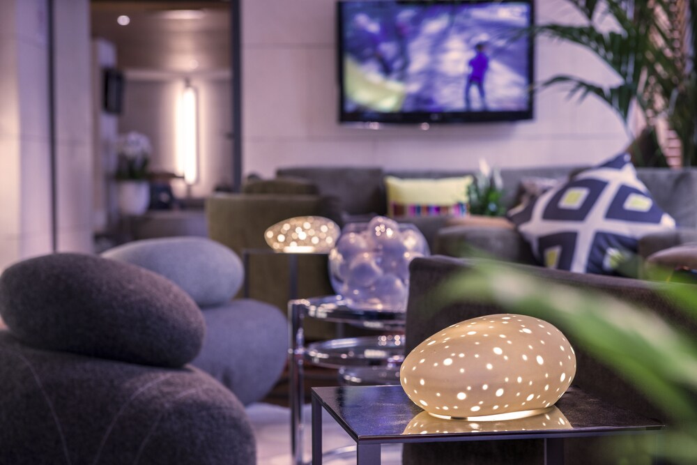 Hotel Bar