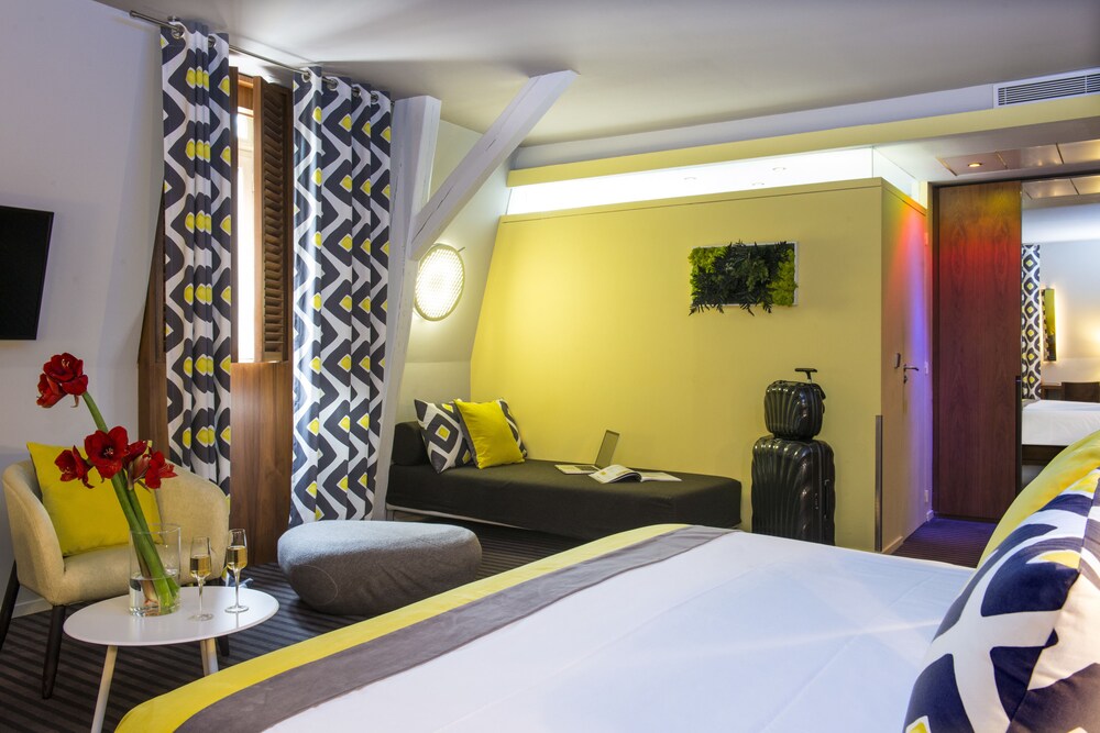 Guestroom