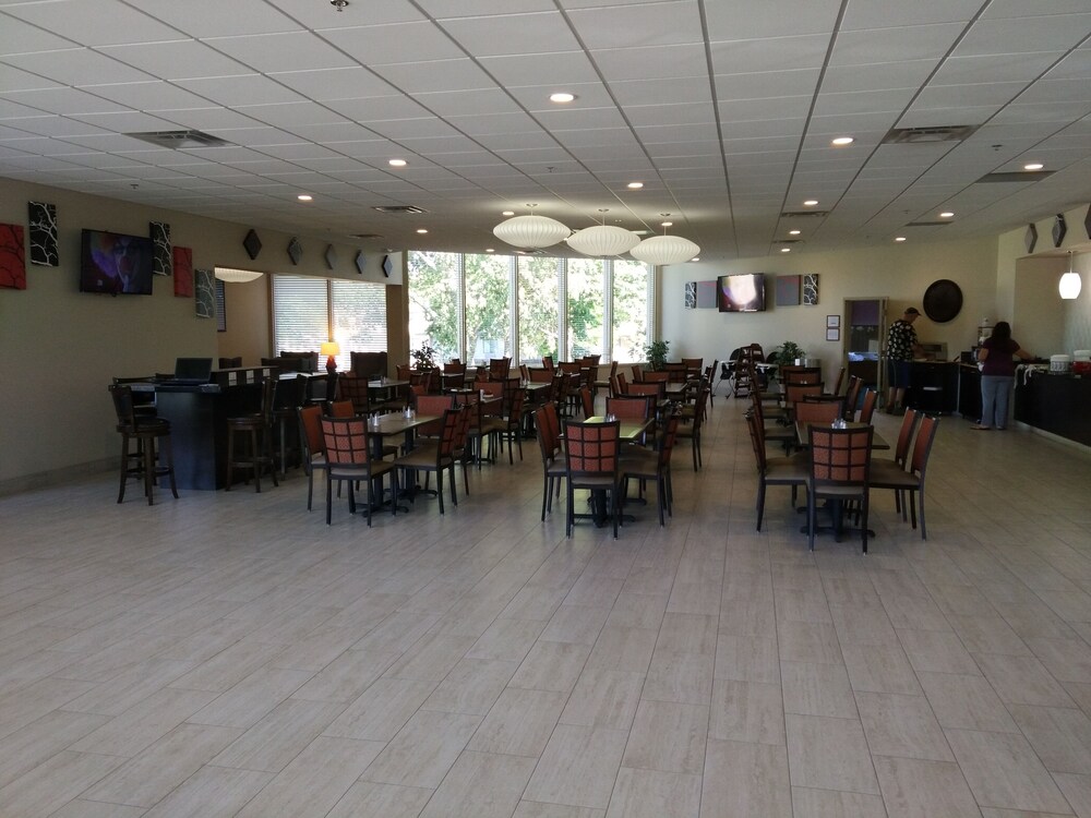 Hotel Lounge
