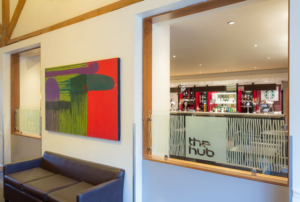 Hotel Bar