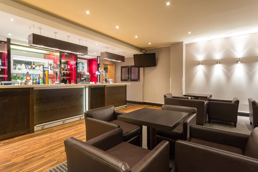 Hotel Bar