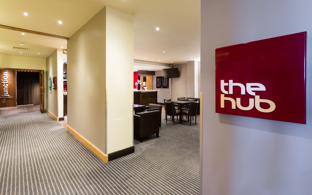 Hotel Bar