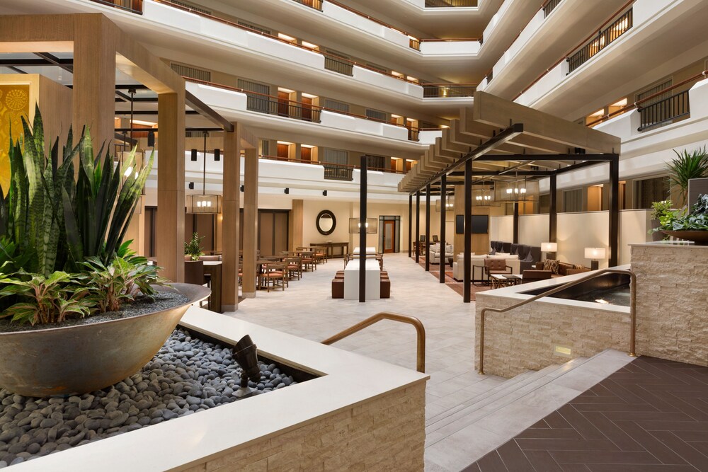 Lobby, Embassy Suites by Hilton Austin Downtown South Congress