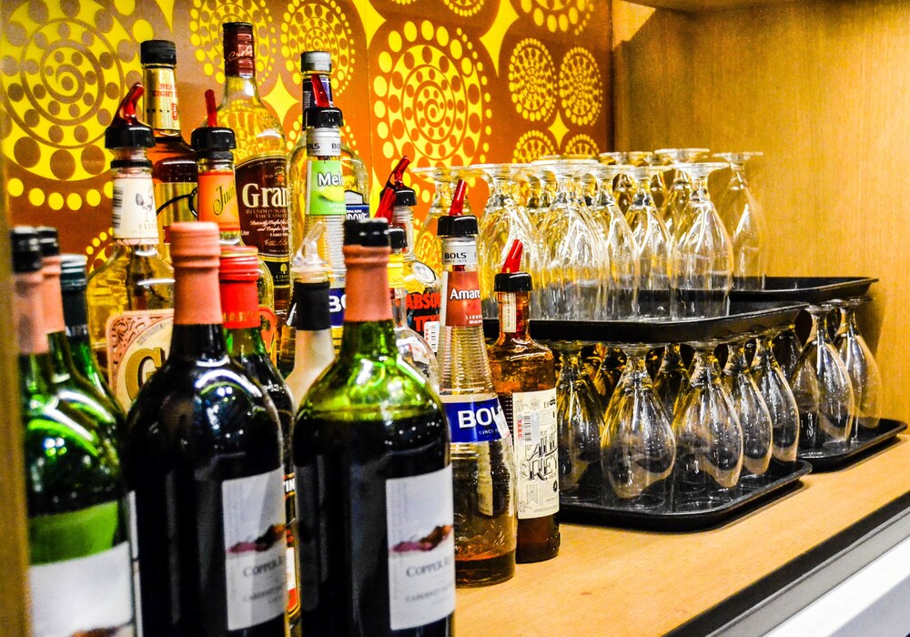 Hotel Bar