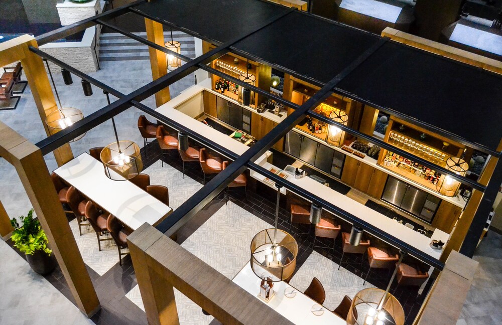 Hotel Bar