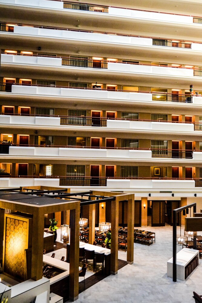 Lobby, Embassy Suites by Hilton Austin Downtown South Congress