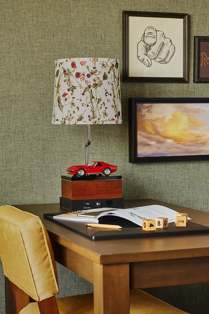Guestroom