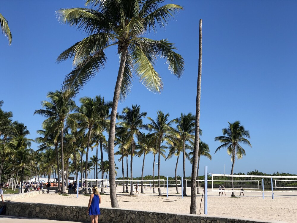 Sport court, Beacon Hotel South Beach