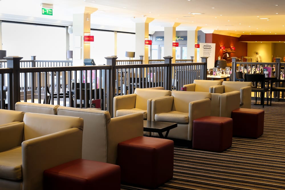 Hotel Bar