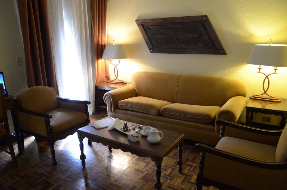 Guestroom
