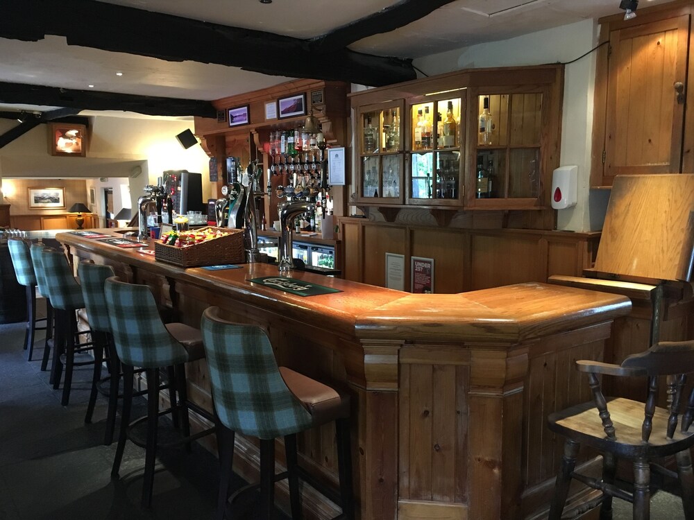 Hotel Bar