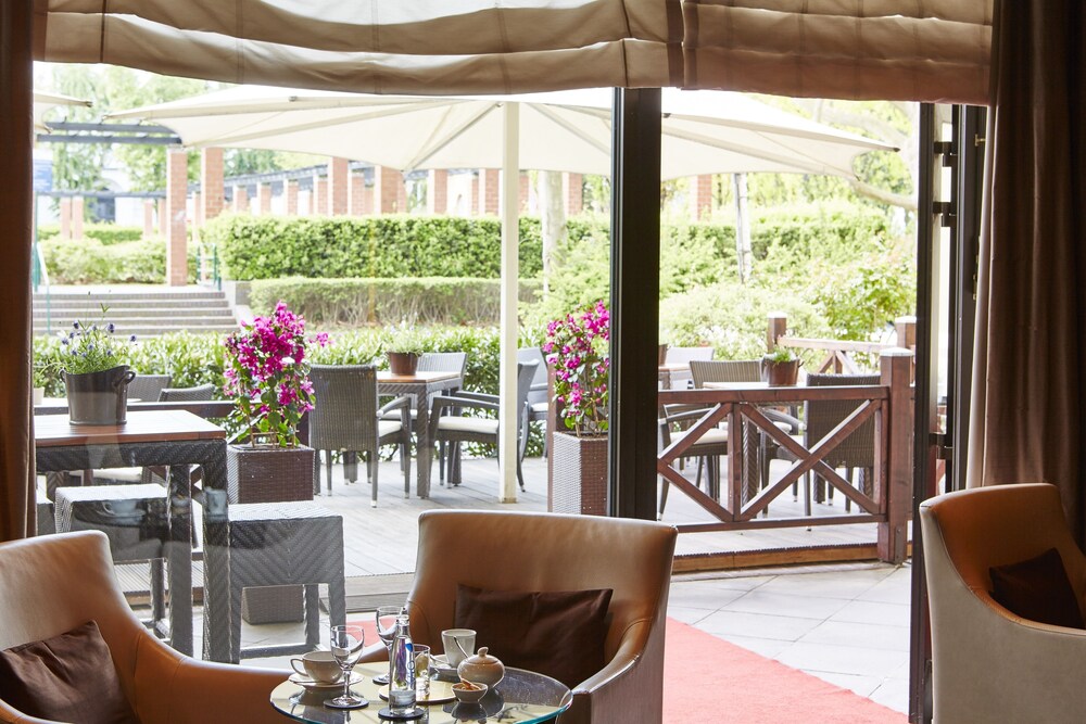 Lobby-Lounge