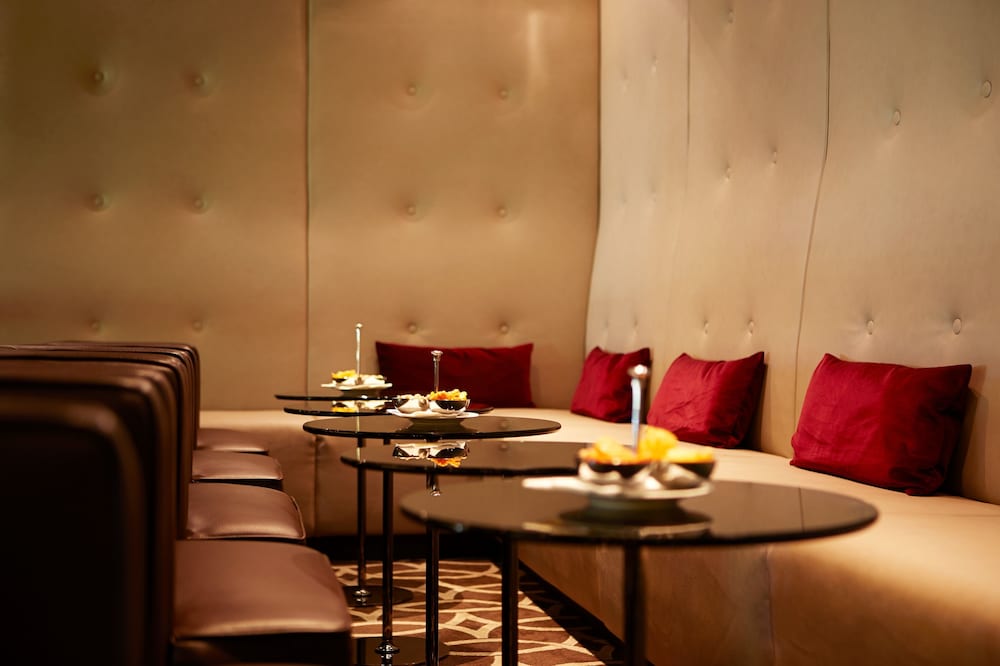 Lobby-Lounge