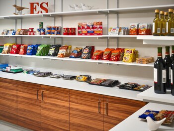 Snack Bar