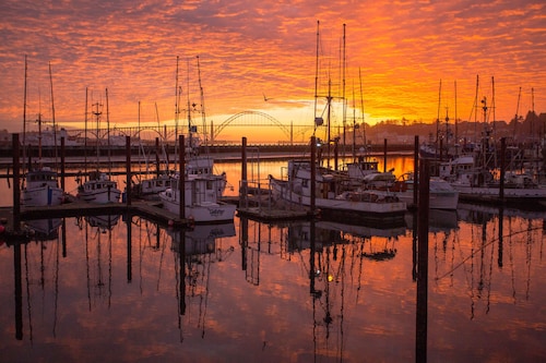 Embarcadero Resort Hotel & Marina