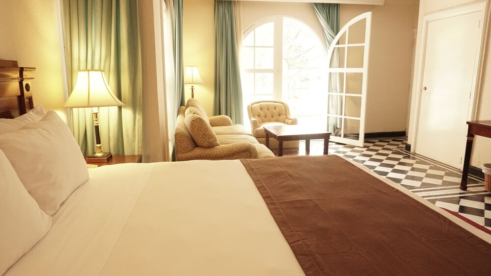Guestroom