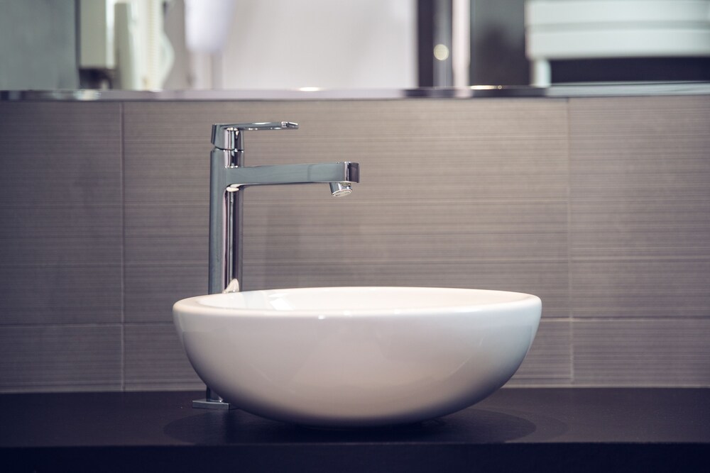 Bathroom, Timhotel Palais Royal