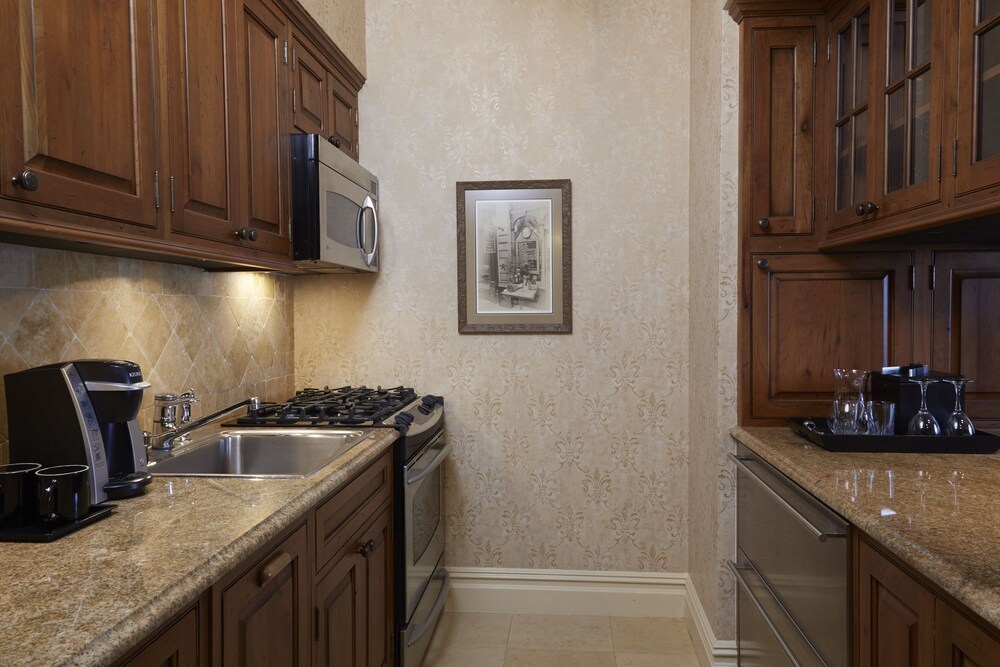 In-Room Kitchen