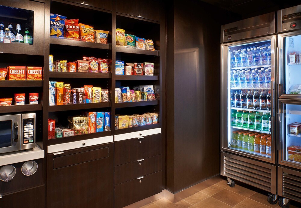 Snack Bar