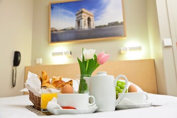 Room Service - Dining