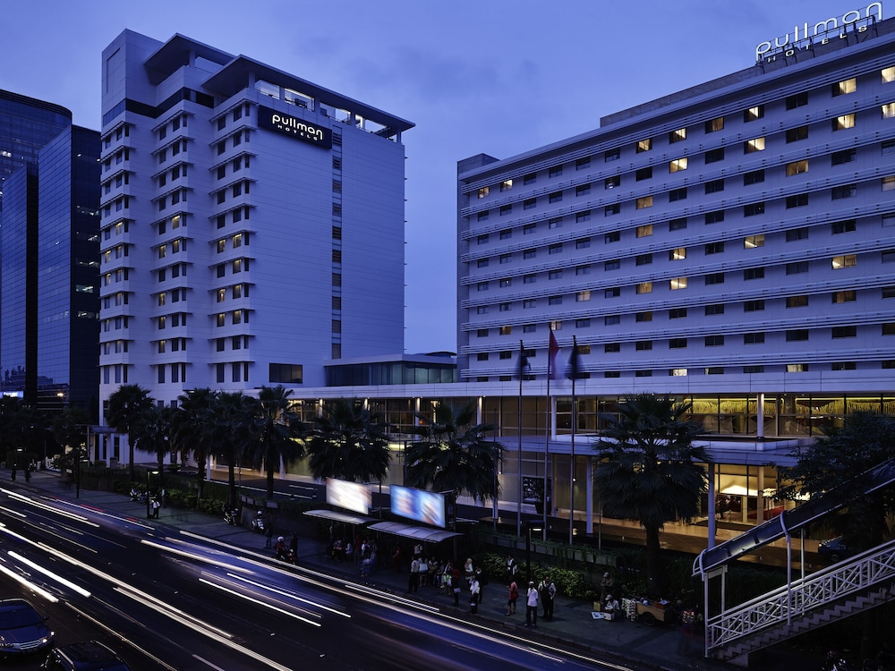 Bagian Depan Hotel