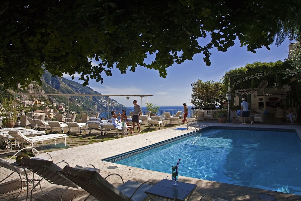 Rooftop Pool