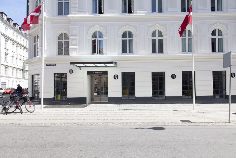 Hotellets indgang