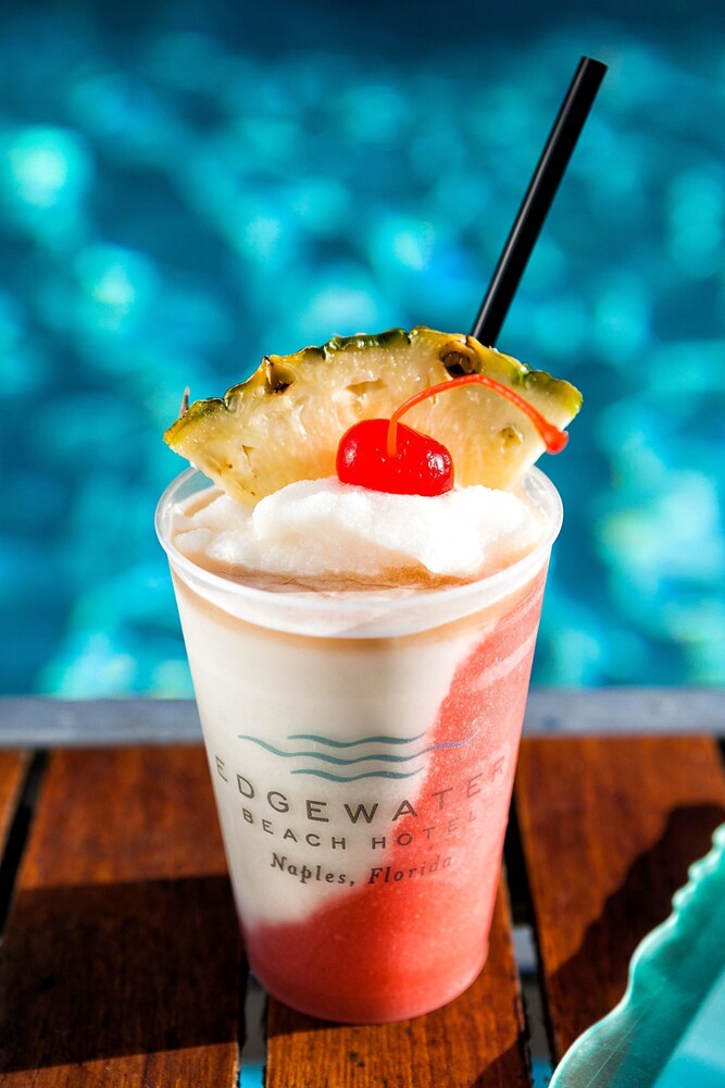 Poolside Bar