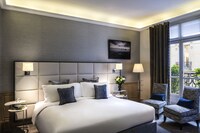 Deluxe Room, 1 Queen Bed