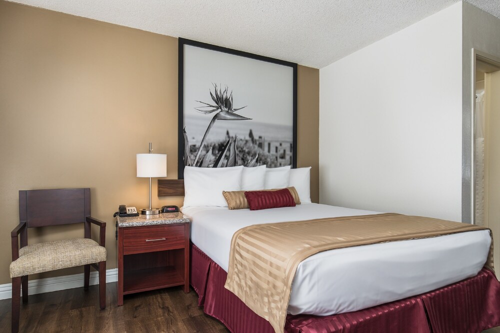 Guestroom View