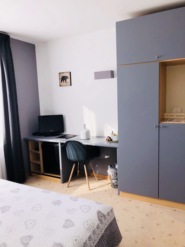 Guestroom