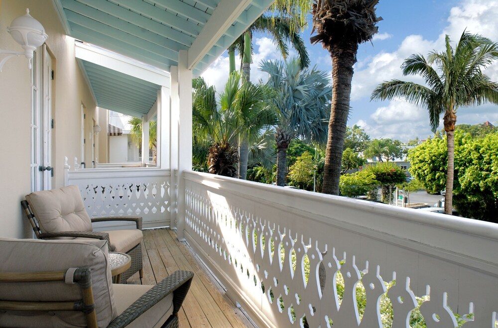 Balcony, Pier House Resort & Spa