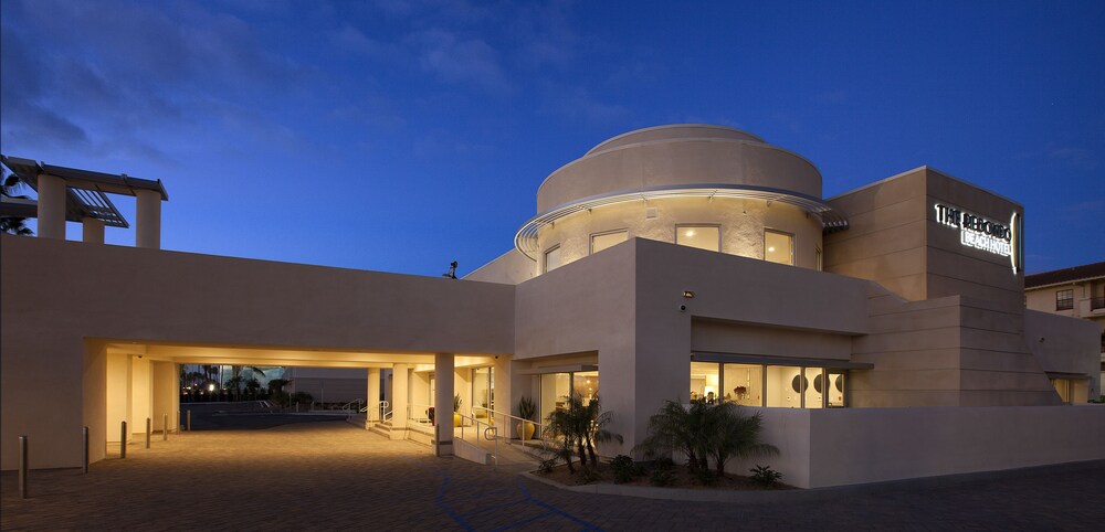 Hotel Front - Evening/Night