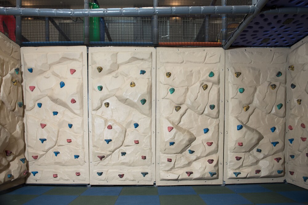 Childrens Play Area - Indoor