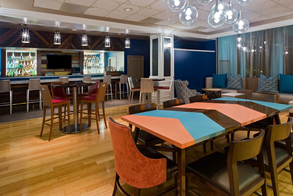 Hotel Lounge