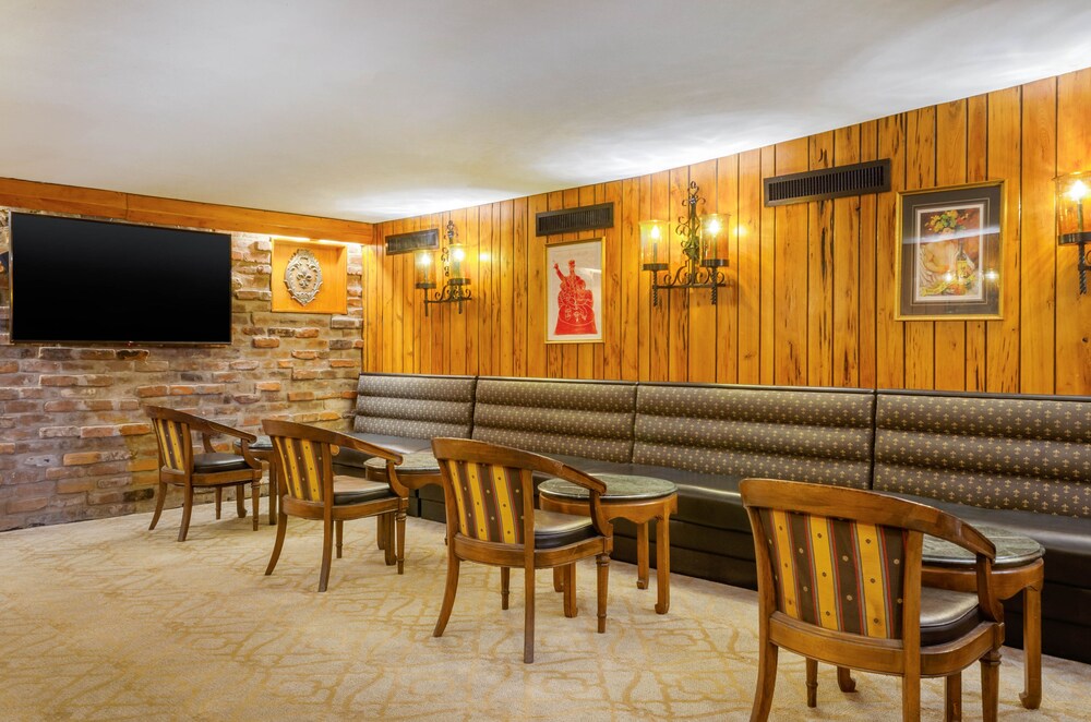 Sports Bar