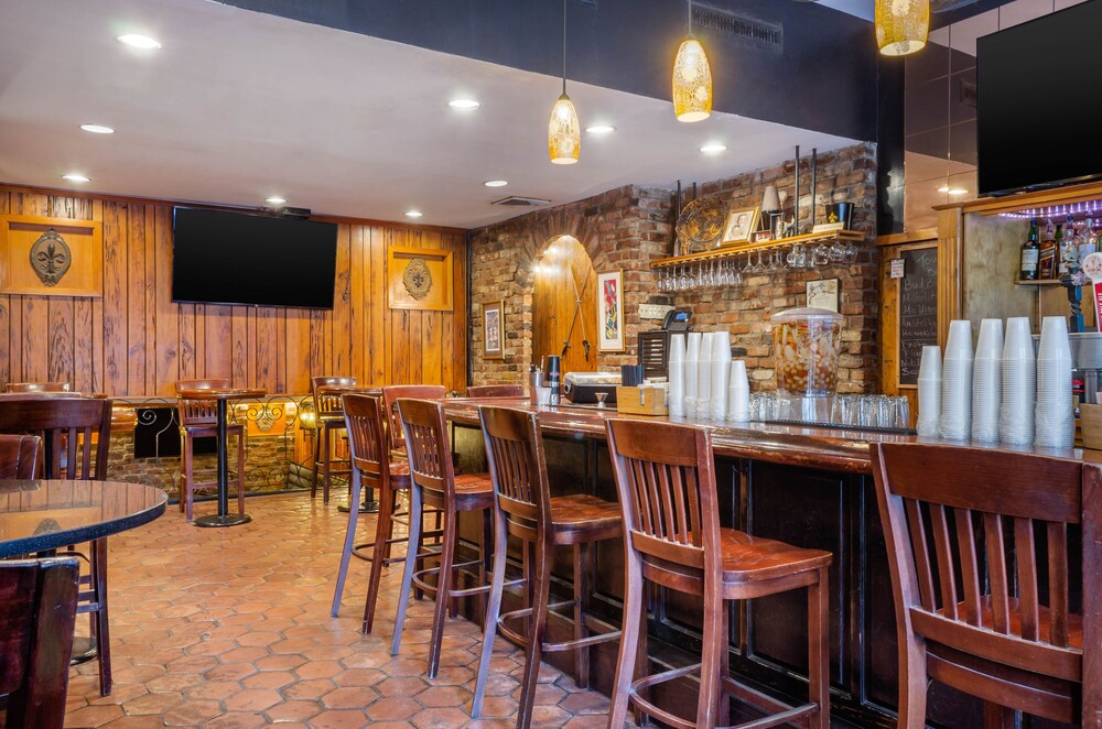 Sports Bar