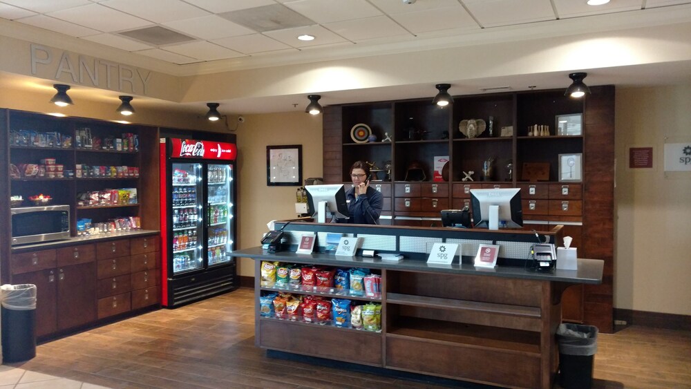 Snack Bar