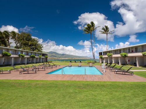 Maui Seaside Hotel