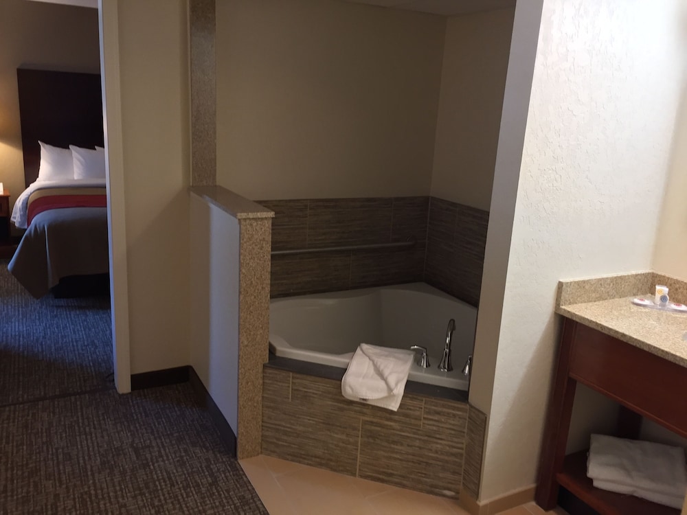 Jetted Tub