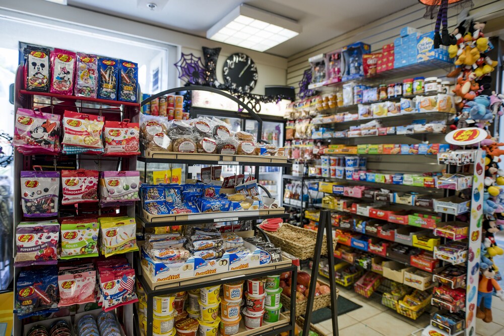 Gift Shop