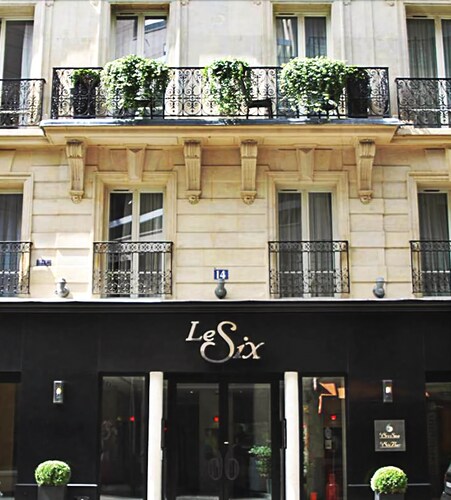 Hotel Front