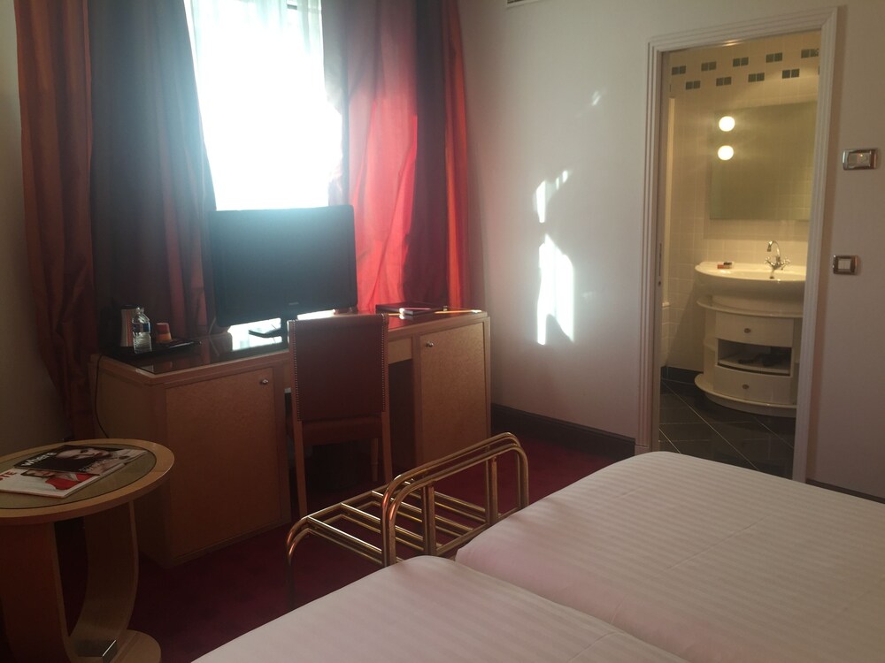 Guestroom