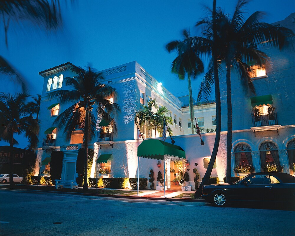 Hotel Front - Evening/Night